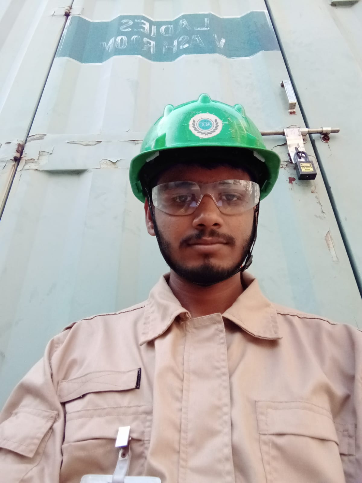 Mr. Praveen Prajapati 